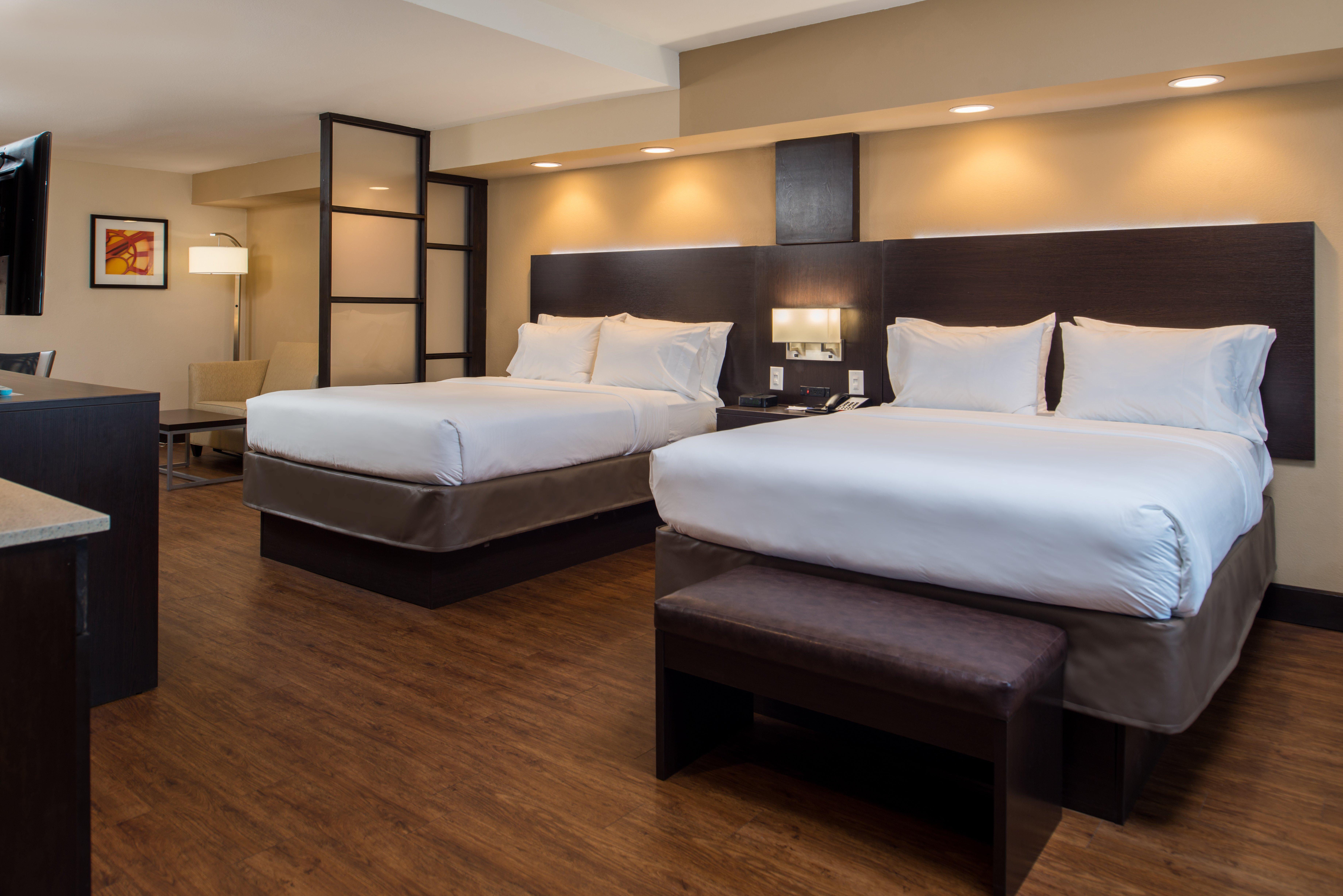 Holiday Inn Express & Suites San Antonio Medical - Six Flags By Ihg Exteriér fotografie