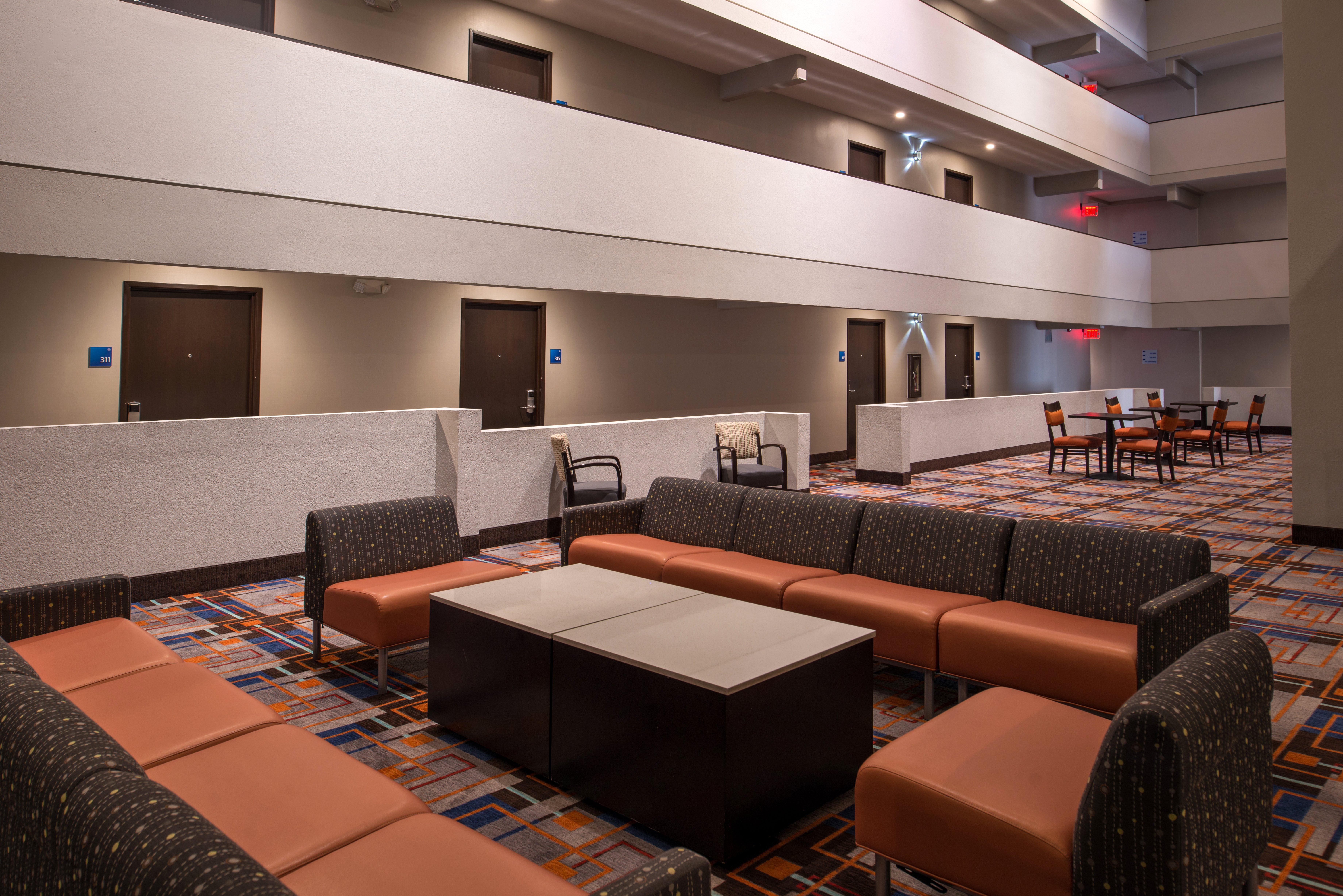 Holiday Inn Express & Suites San Antonio Medical - Six Flags By Ihg Exteriér fotografie